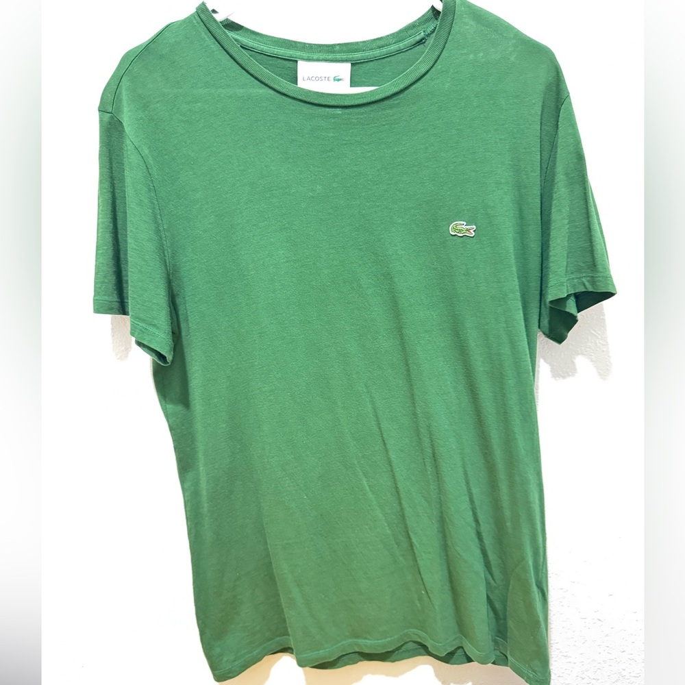 Lacoste 
Green t-shirt
Medium